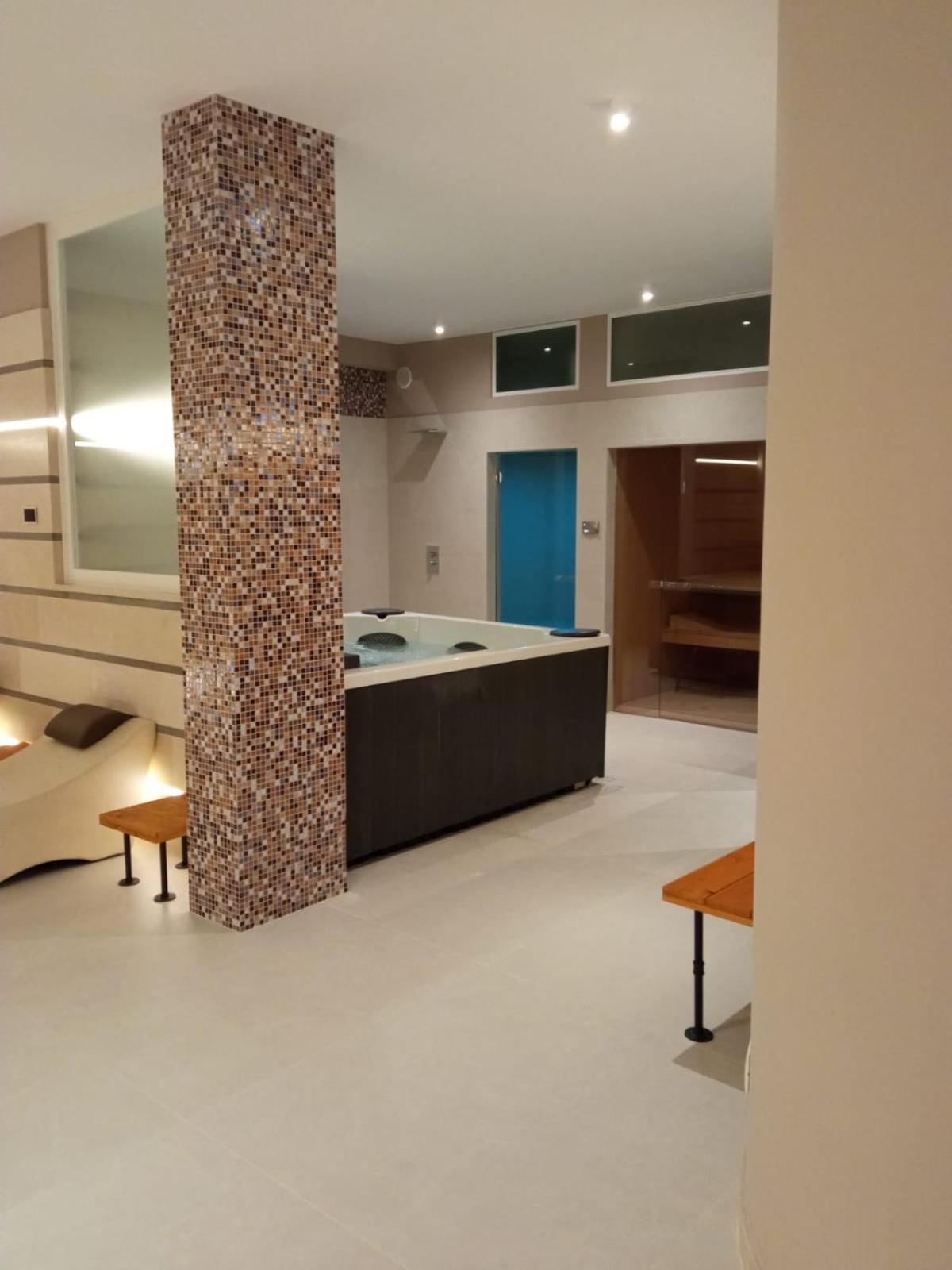 "Corte Mopps" Citta Della Ceramica Grottaglie - Spa Elysium Buitenkant foto